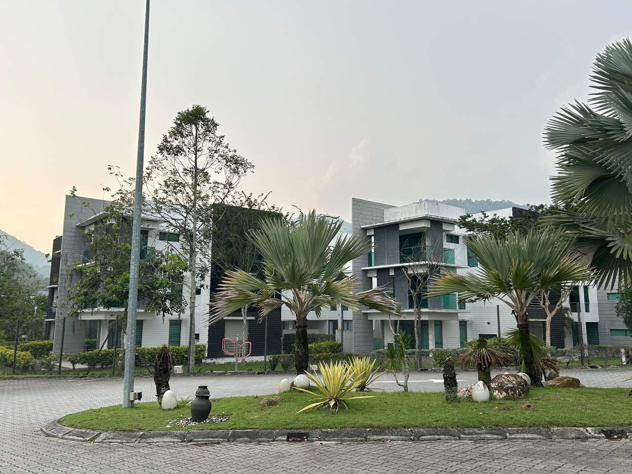 Meru Valley Club gallery photograph 10